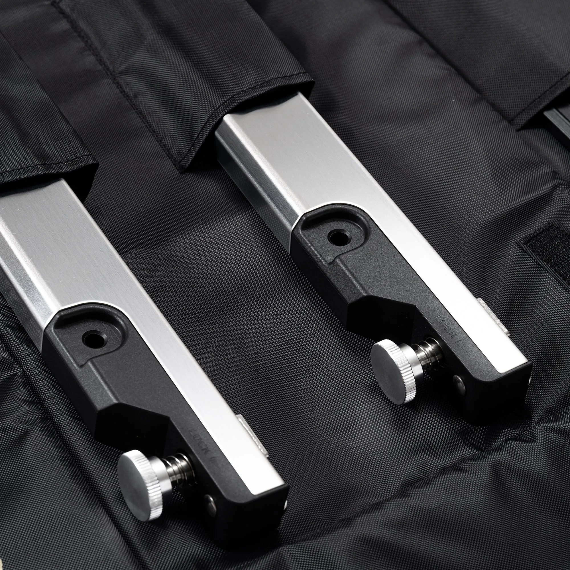 Collapsible IGT Carrying Case